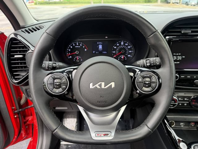 Certified 2022 Kia Soul GT-Line FWD image 18