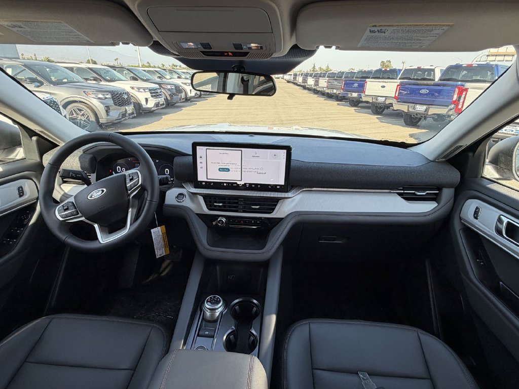 New 2026 Ford Explorer Active w/ Active Comfort Package RWD image 14