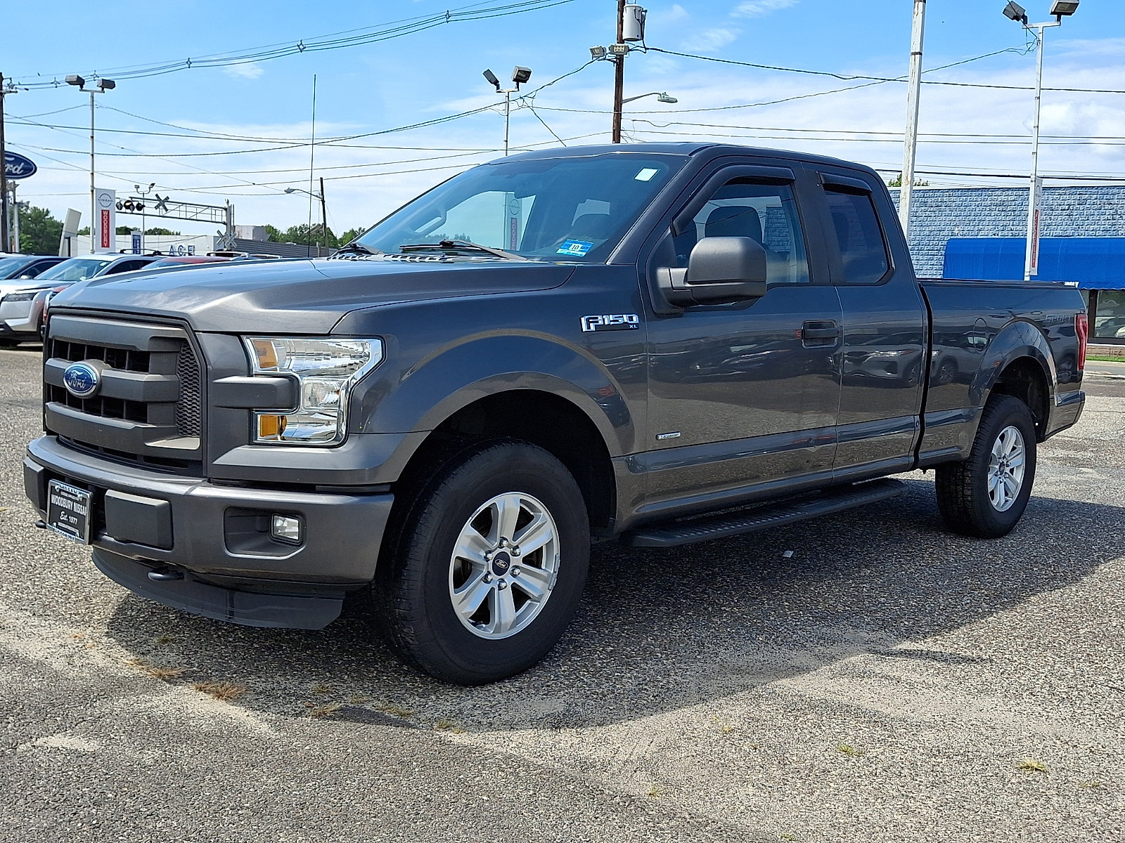 Used 2016 Ford F150 XL w/ Equipment Group 101A Mid AWD/4WD image 3