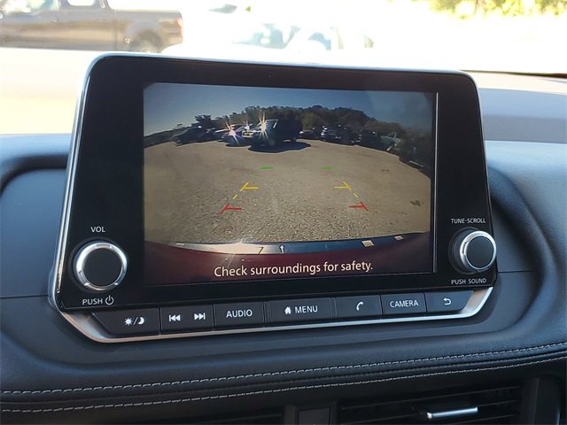 Used 2023 Nissan Rogue SV image 19