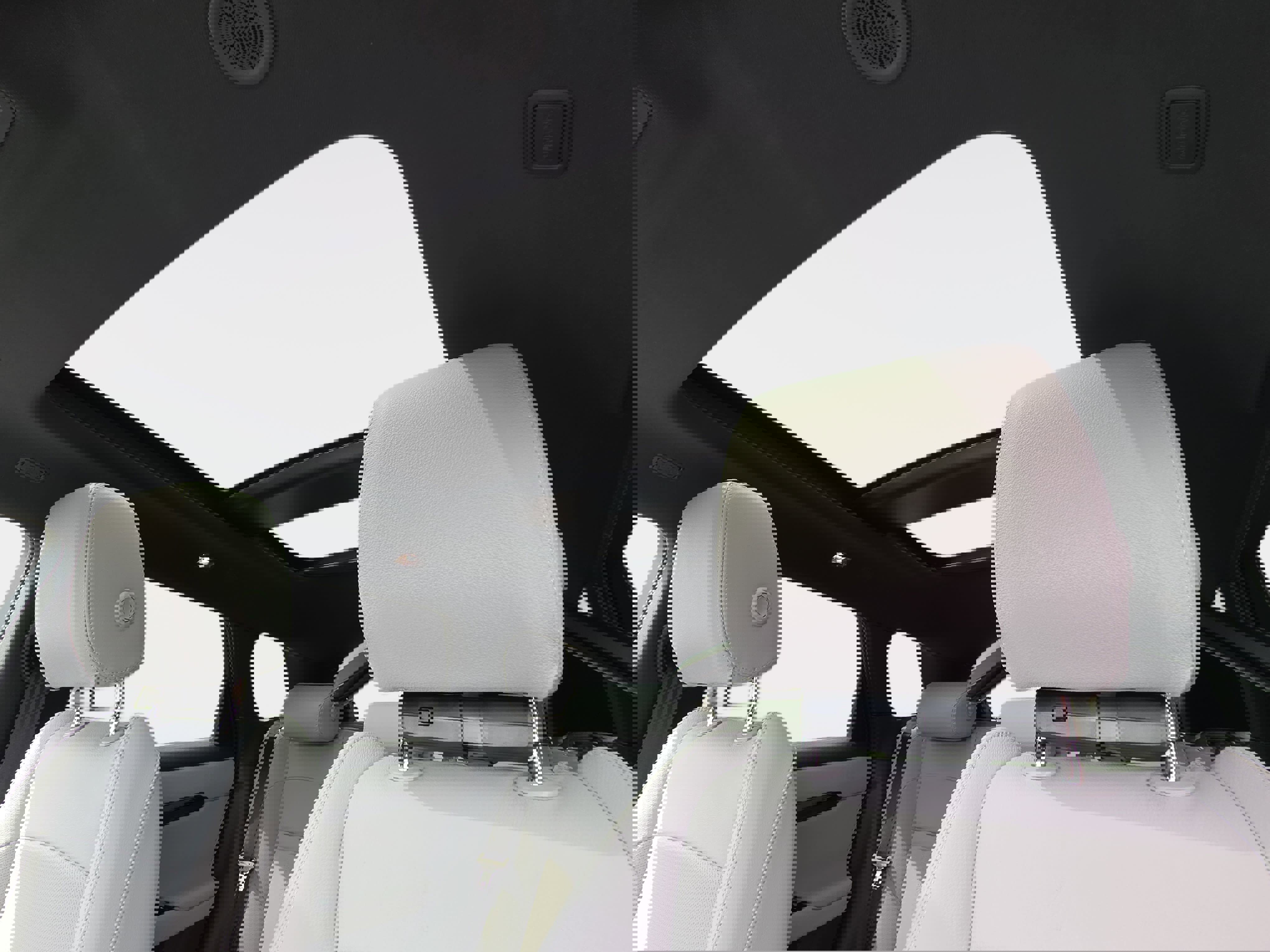 New 2026 Land Rover Range Rover Evoque S image 30