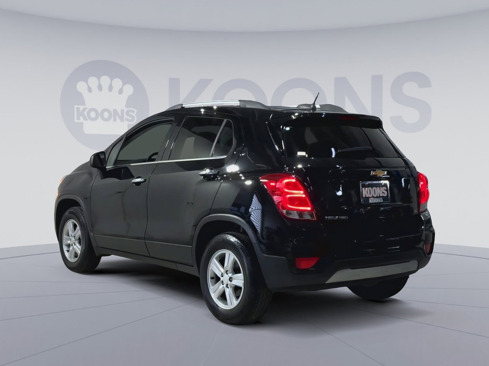 Used 2019 Chevrolet Trax LT w/ LT Convenience Package AWD/4WD image 8
