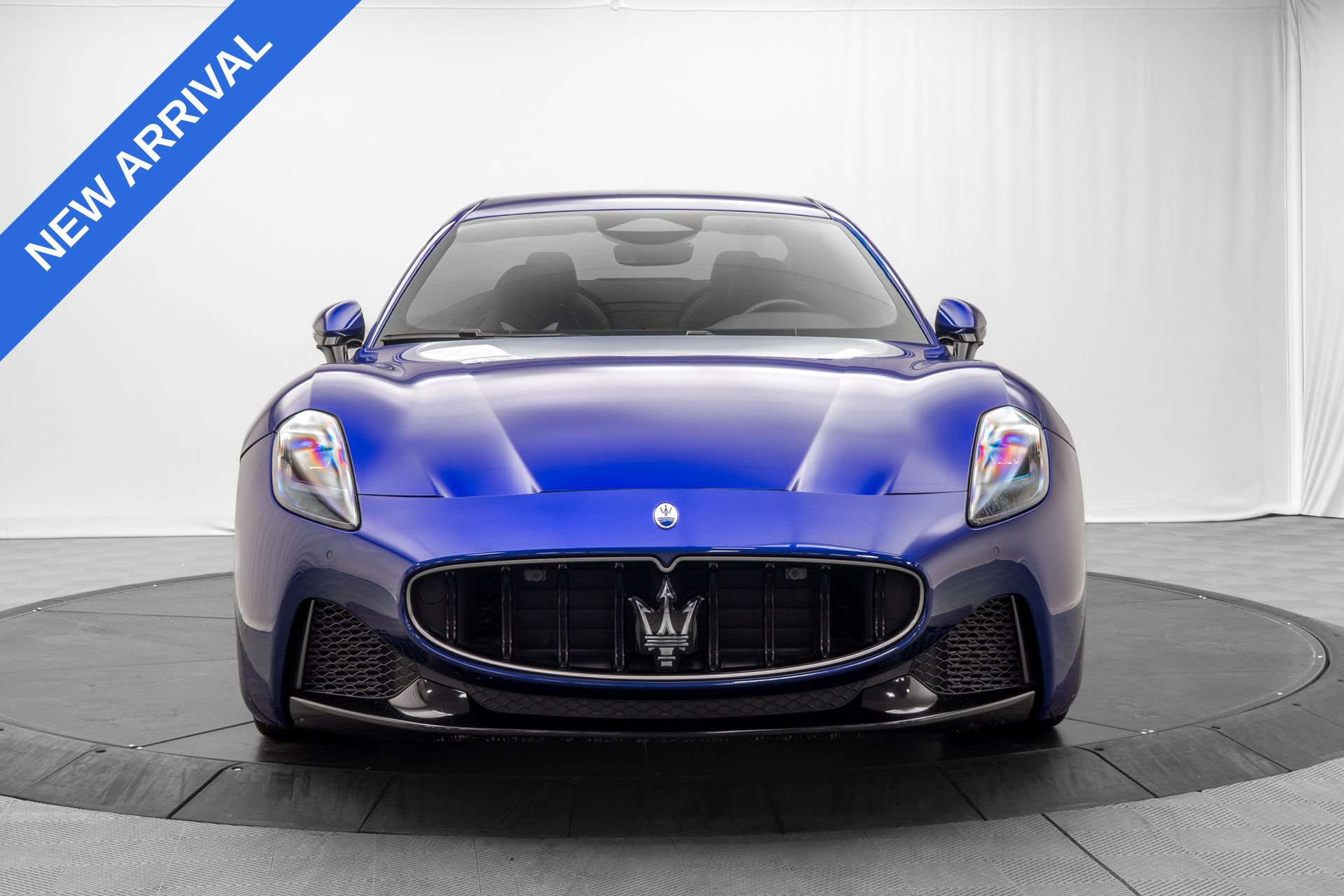 Used 2024 Maserati GranTurismo Modena AWD/4WD image 2