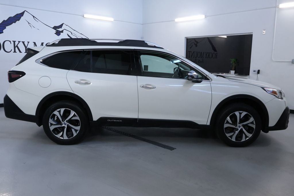 Used 2020 Subaru Outback Touring XT image 8