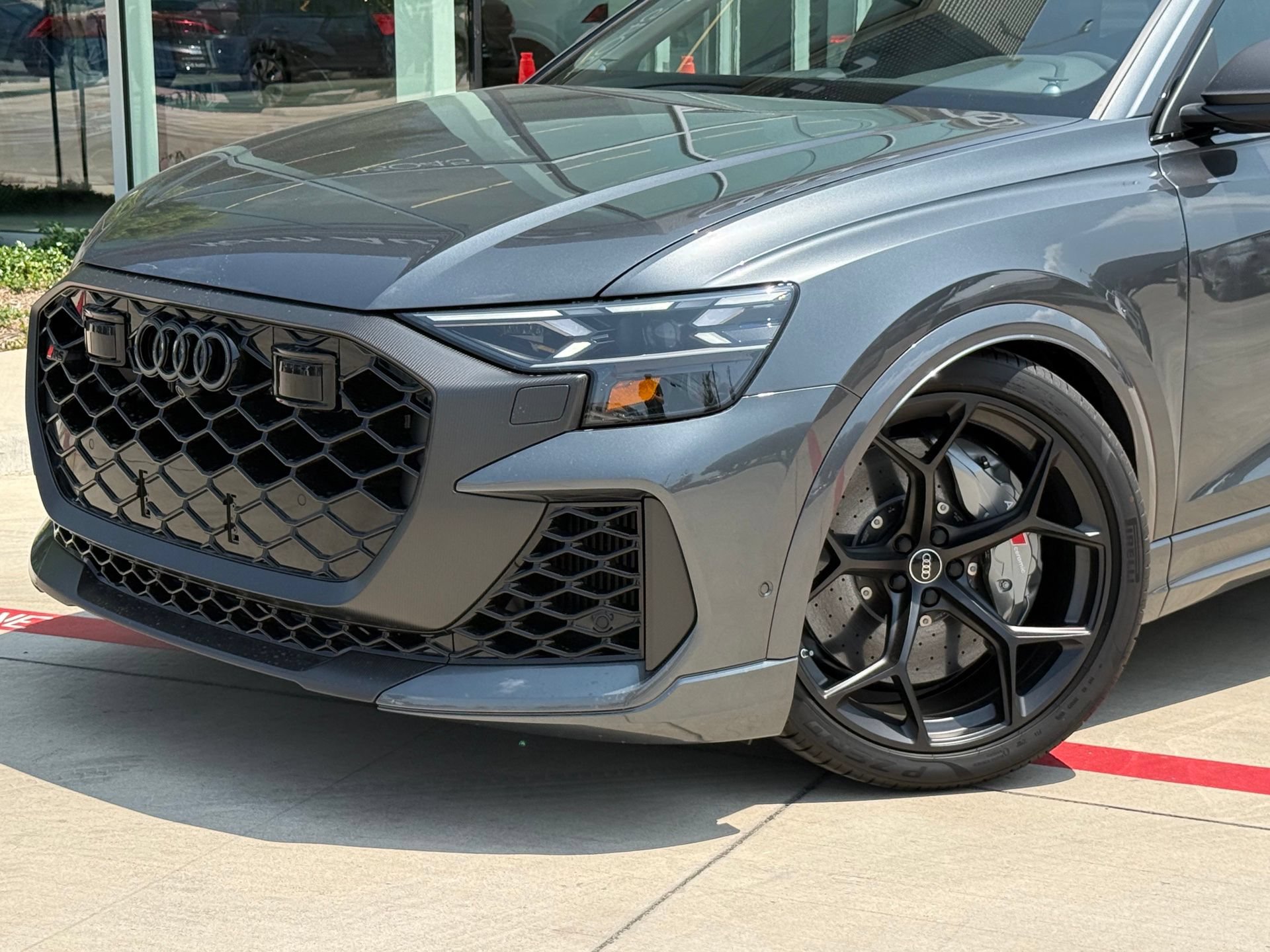 New 2026 Audi RS Q8 performance AWD/4WD image 2