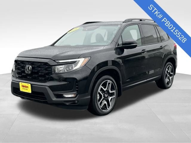 Used 2023 Honda Passport Elite image 3