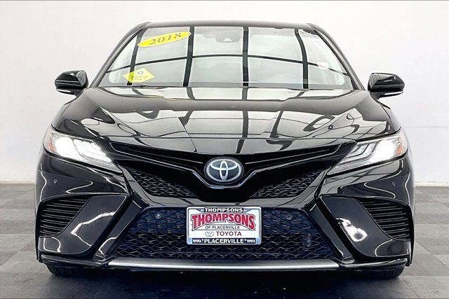 Used 2018 Toyota Camry XSE w/ Audio Package FWD image 2