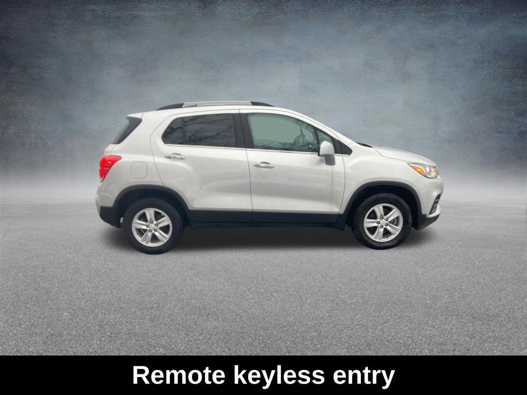 Used 2019 Chevrolet Trax LT w/ LT Convenience Package image 7