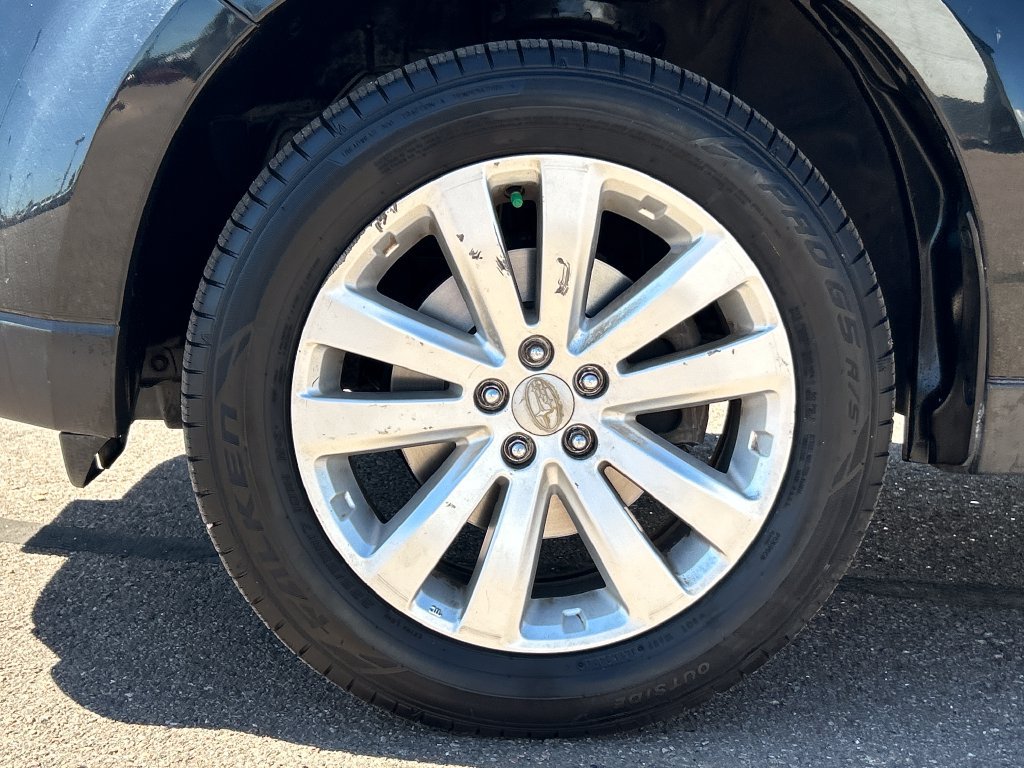 Used 2011 Subaru Forester 2.5X Premium w/ All-Weather Pkg AWD/4WD image 24