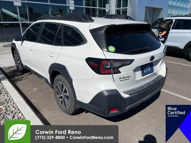 Used 2023 Subaru Outback Premium AWD/4WD image 3