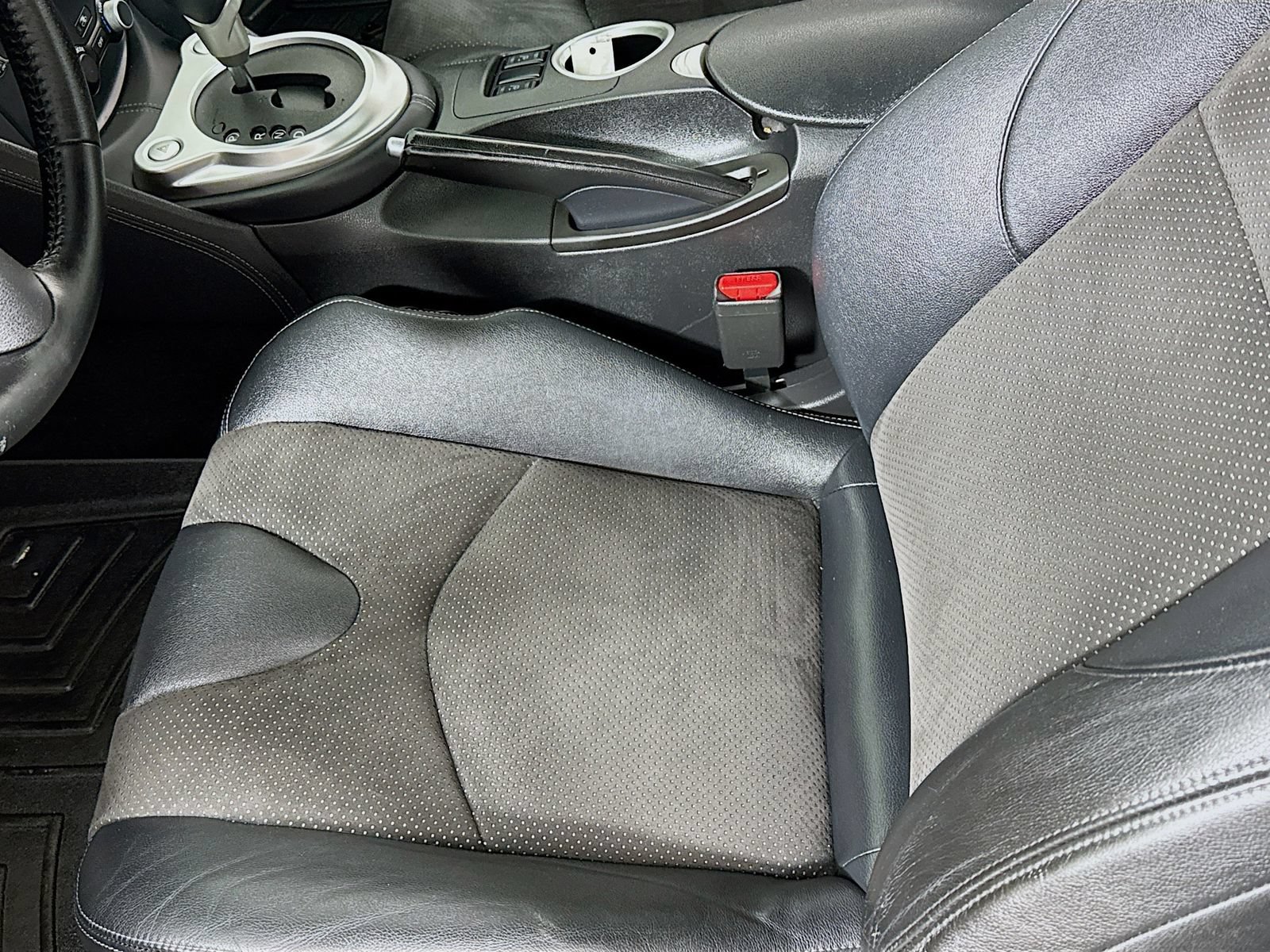 Used 2016 Nissan 370Z Touring w/ Aerodynamics Package RWD image 19