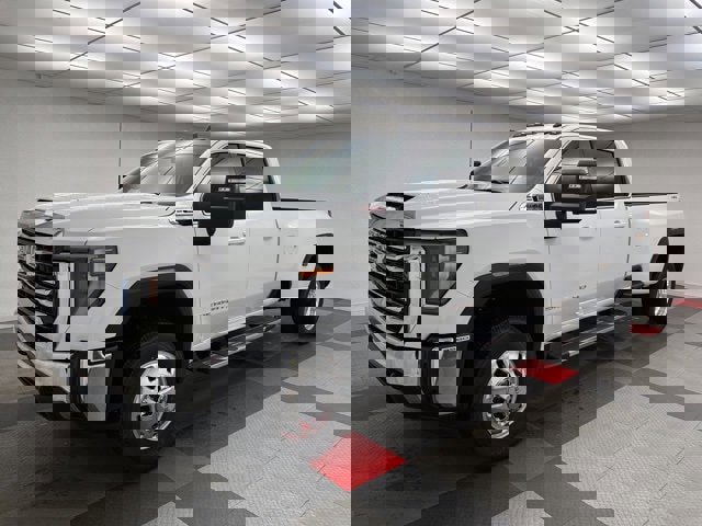 New 2026 GMC Sierra 3500 SLE w/ SLE Value Package image 3