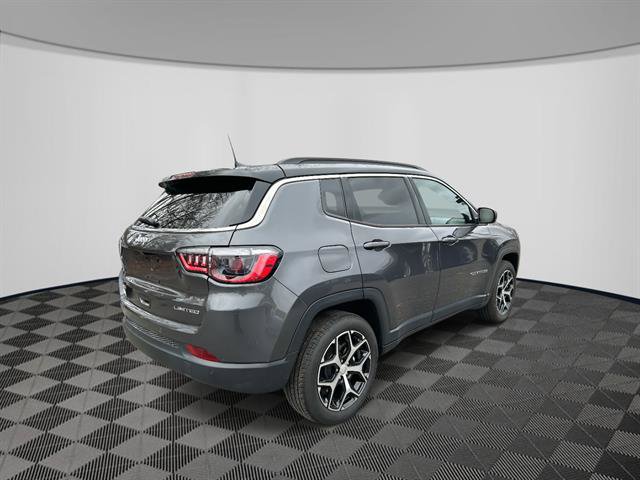 Certified 2024 Jeep Compass Limited image 5