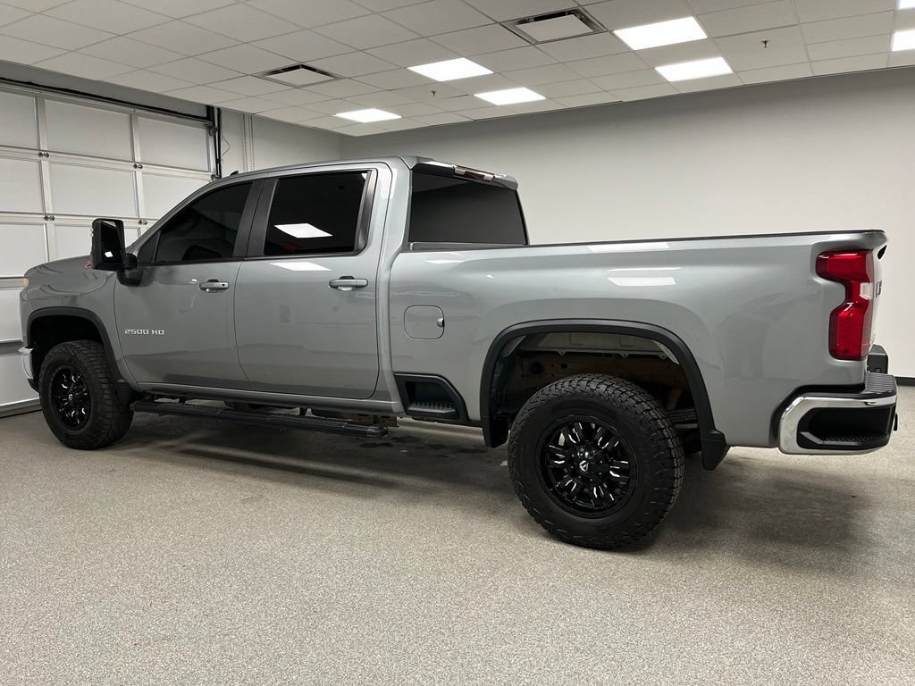 Used 2025 Chevrolet Silverado 2500 LT w/ Convenience Package AWD/4WD image 7