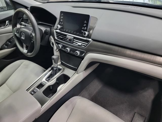 Used 2018 Honda Accord LX image 17