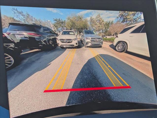 New 2026 Mercedes-Benz GLC 300 image 12