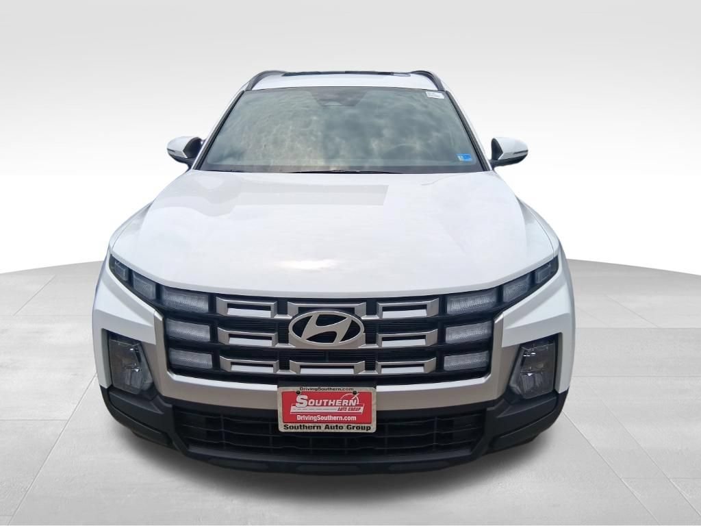 Used 2025 Hyundai Santa Cruz SEL FWD image 3