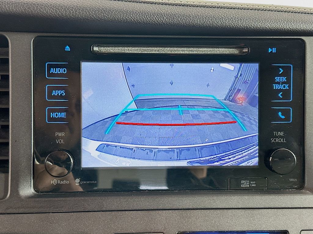 Used 2015 Toyota Sienna XLE Premium image 14