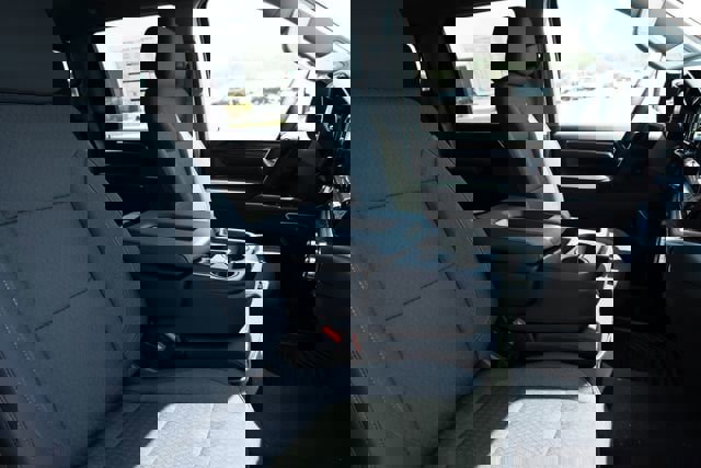 New 2026 GMC Sierra 2500 SLE image 28