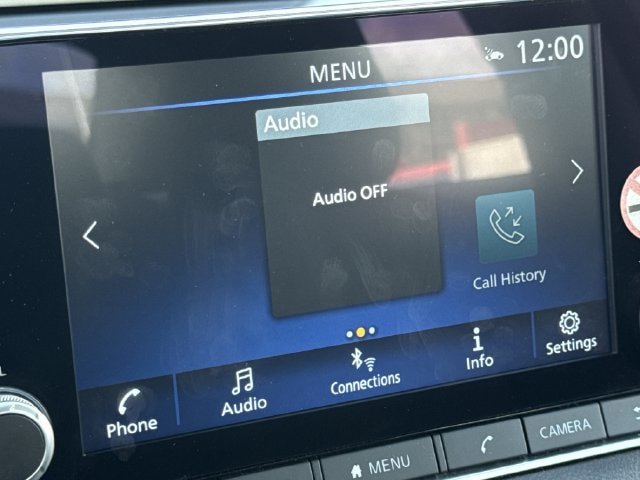 Used 2025 Nissan Sentra SV FWD image 18