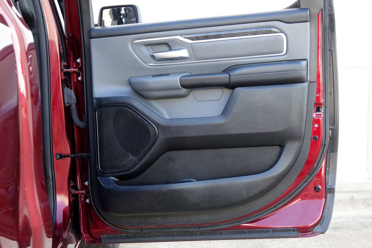 Used 2021 RAM 1500 Lone Star image 40