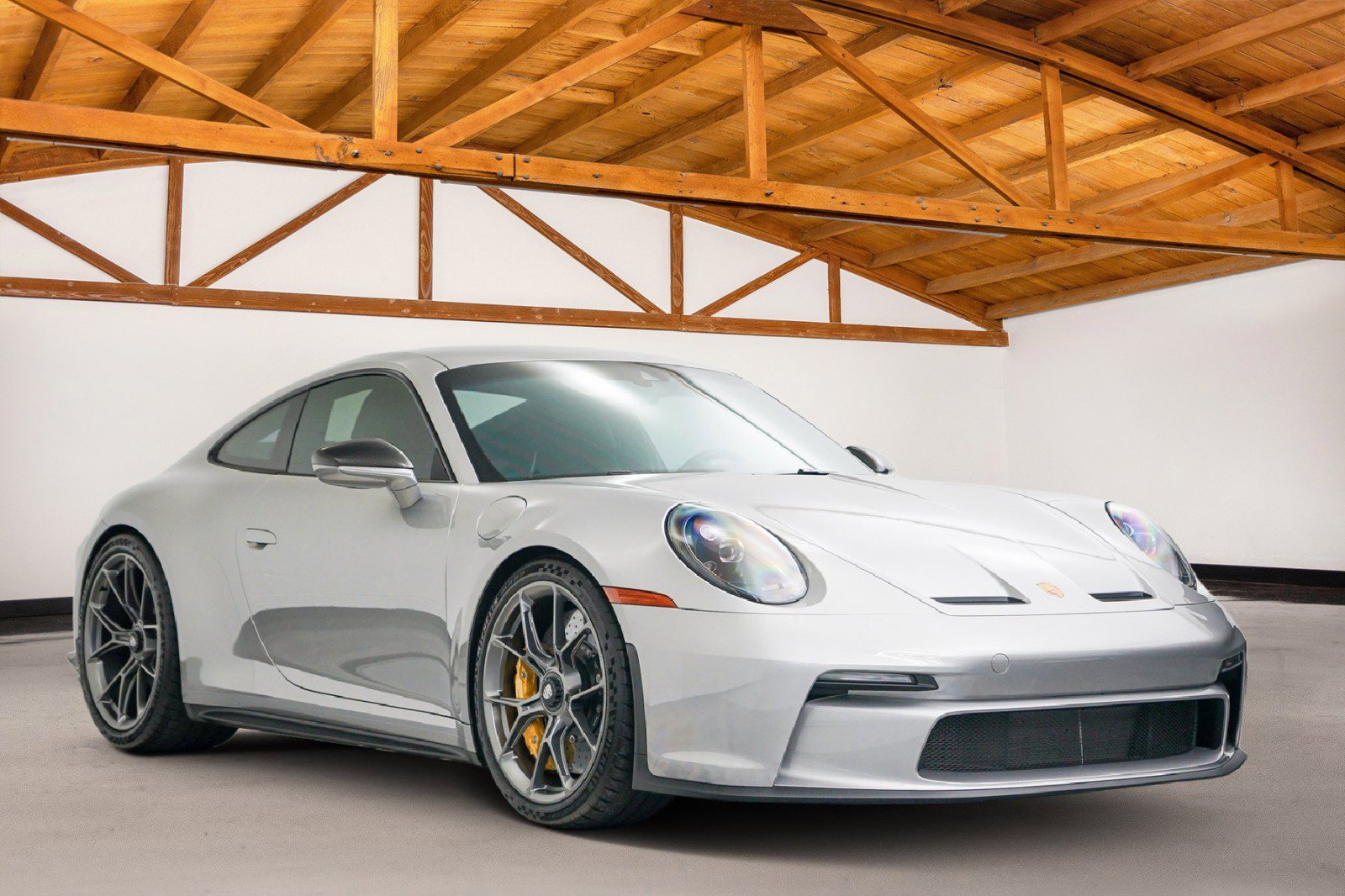 Used 2022 Porsche 911 GT3 RWD image 7