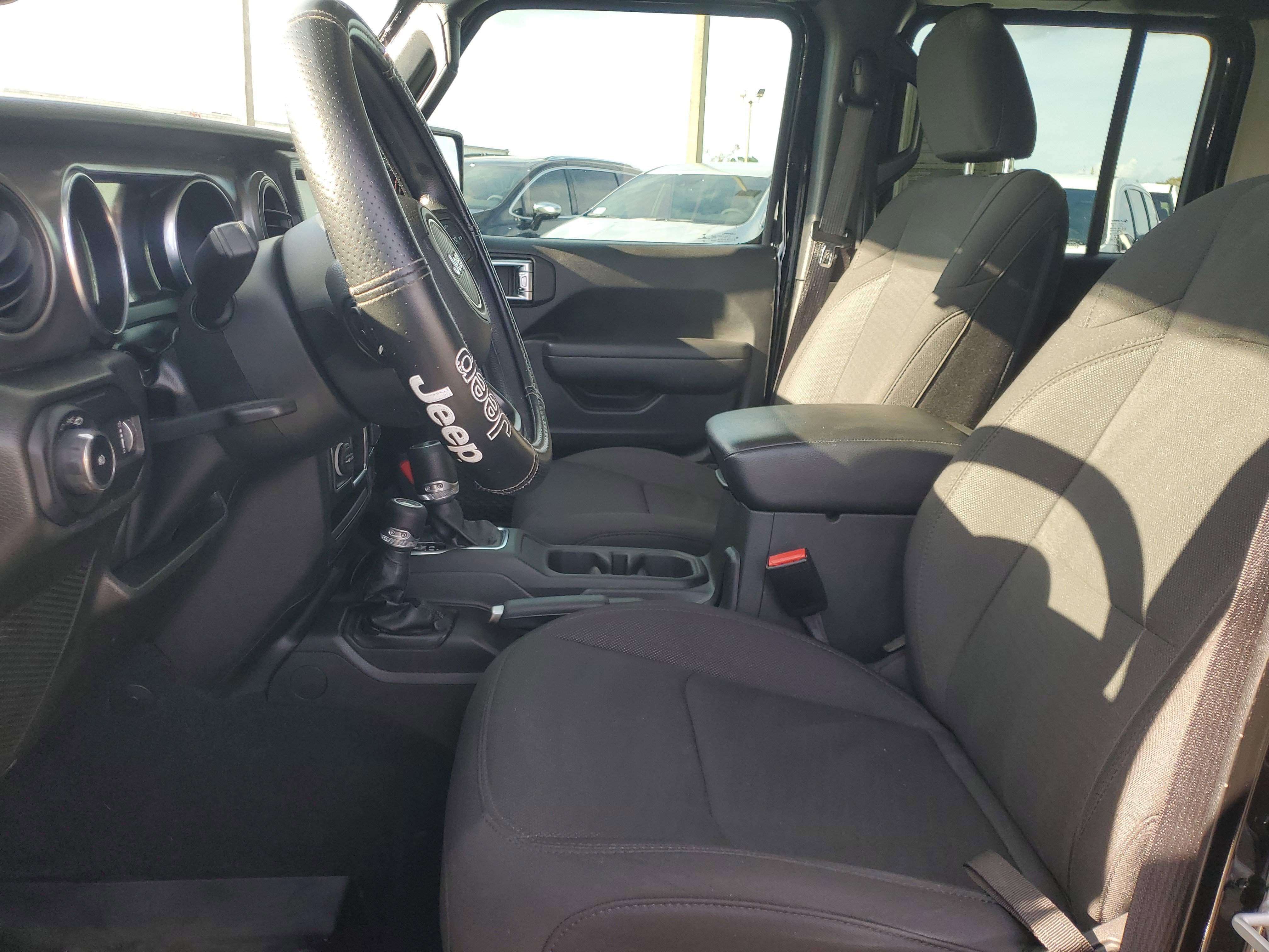 Used 2023 Jeep Wrangler Sport image 12