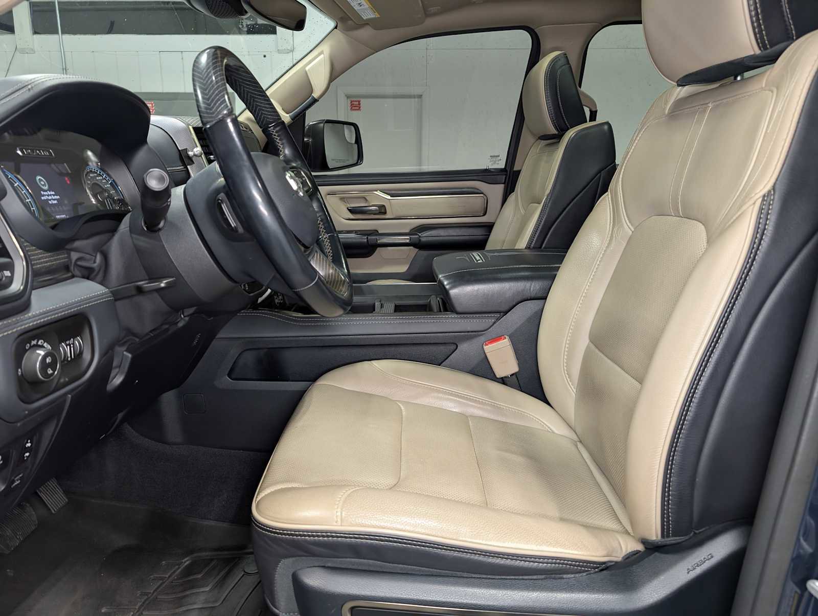 Used 2021 RAM 1500 Limited AWD/4WD image 4