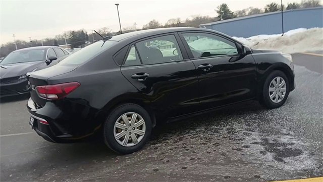 Certified 2023 Kia Rio S image 3