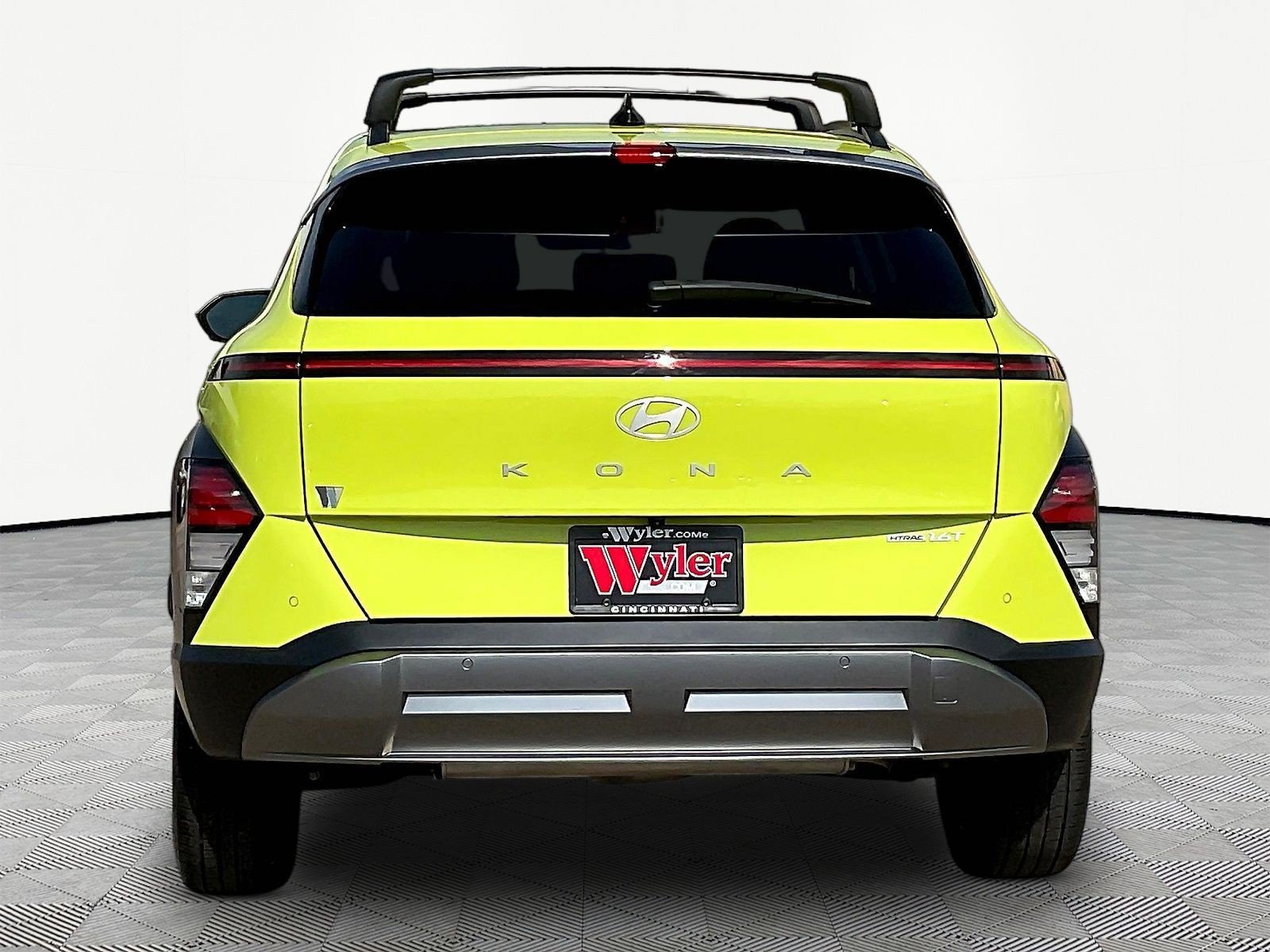 Certified 2024 Hyundai Kona Limited AWD/4WD image 5