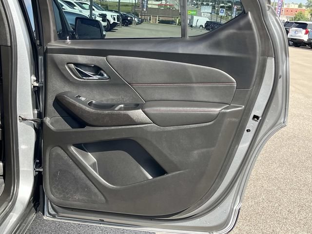 Used 2023 Chevrolet Traverse RS w/ LPO, Floor Liner Package FWD image 24