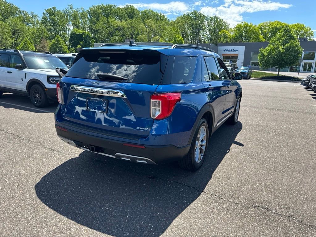 Certified 2023 Ford Explorer XLT w/ Equipment Group 202A AWD/4WD image 7