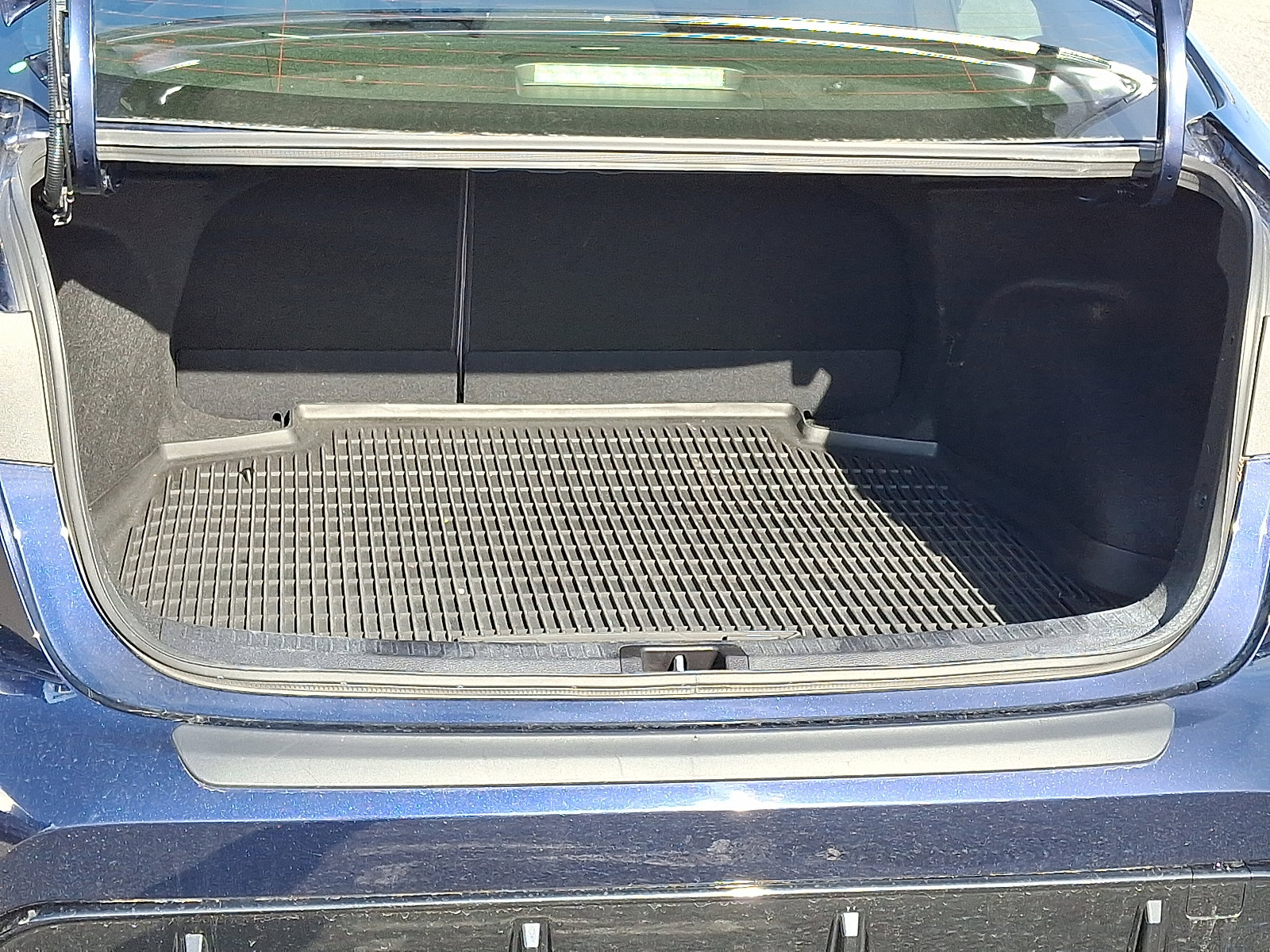 Used 2025 Toyota Corolla SE image 27