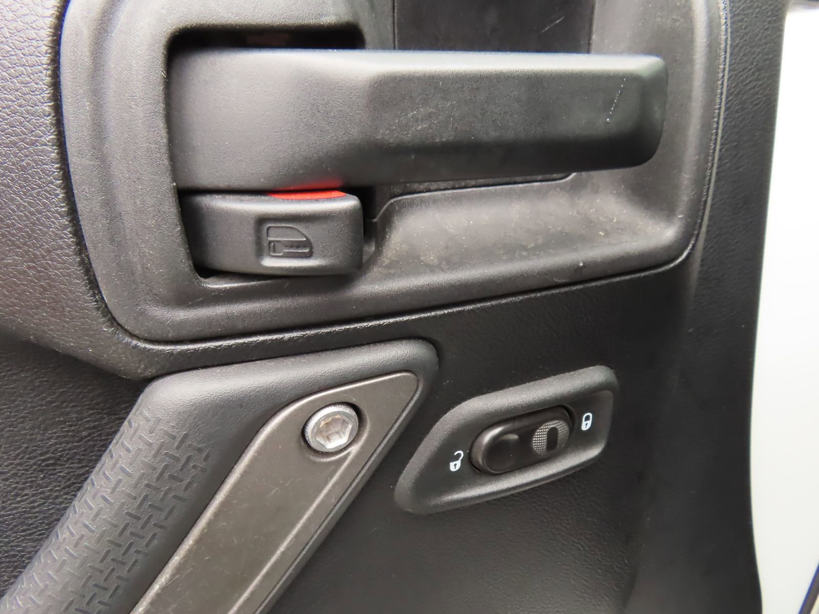 Used 2012 Jeep Wrangler Unlimited Sport image 10