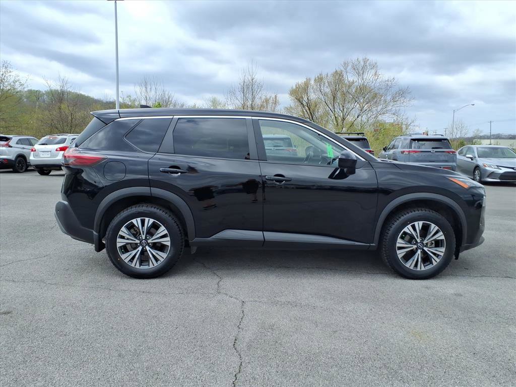 Certified 2023 Nissan Rogue SV image 15