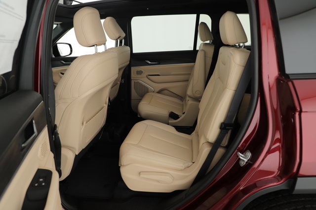 New 2026 Jeep Grand Cherokee L Limited image 10