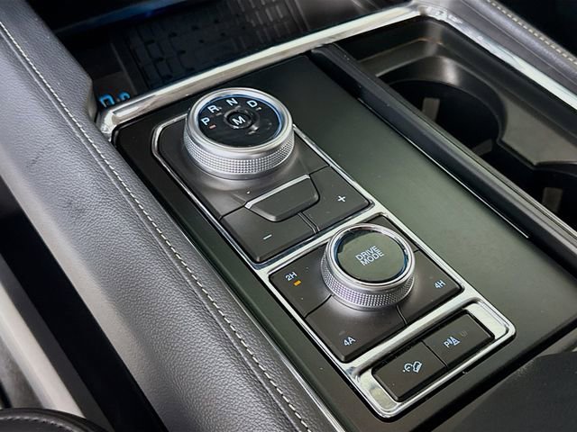 Used 2024 Ford Expedition Max XLT image 17