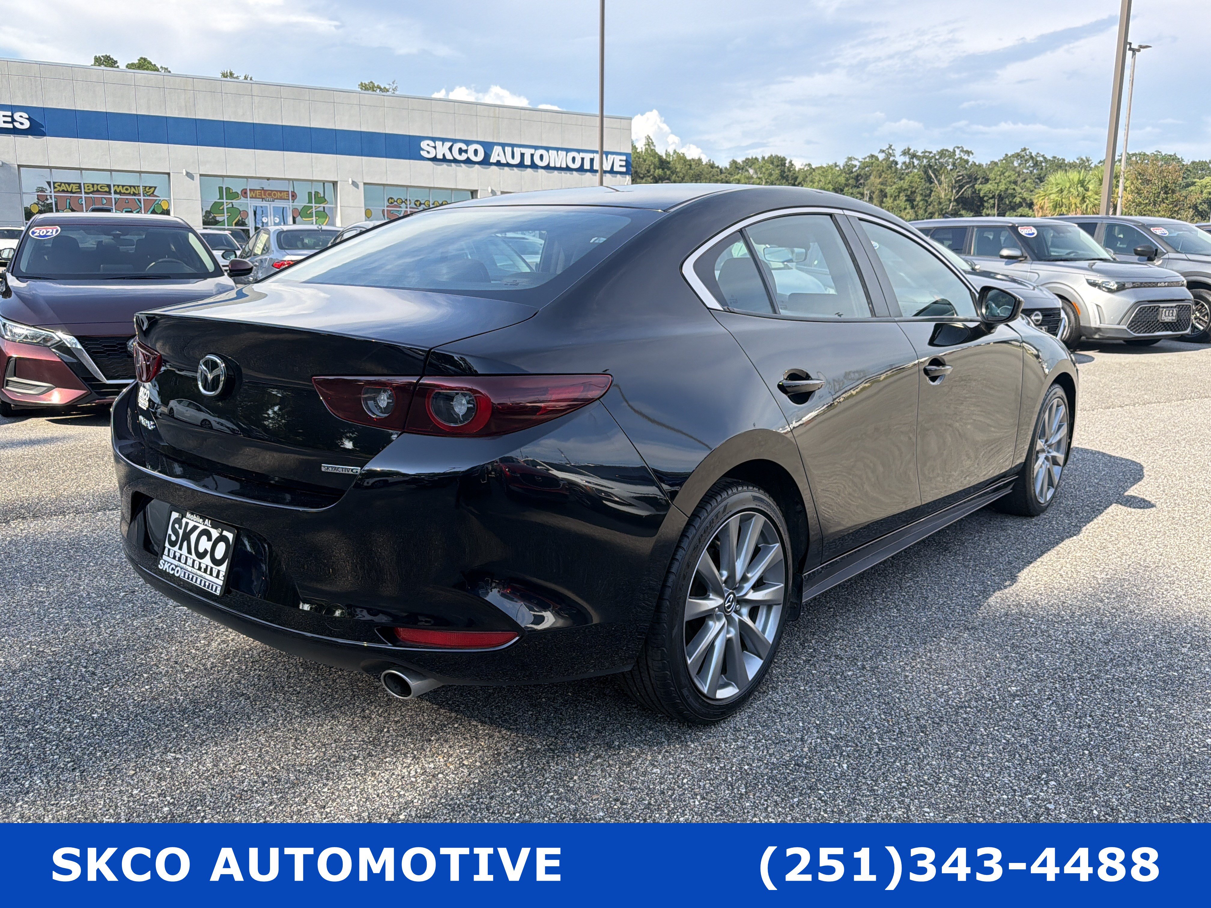 Used 2023 MAZDA MAZDA3 s FWD image 5