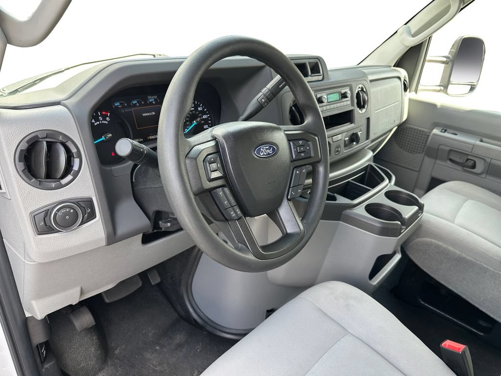 Used 2024 Ford E-350 and Econoline 350 Super Duty w/ Driver's Safety Package RWD image 12