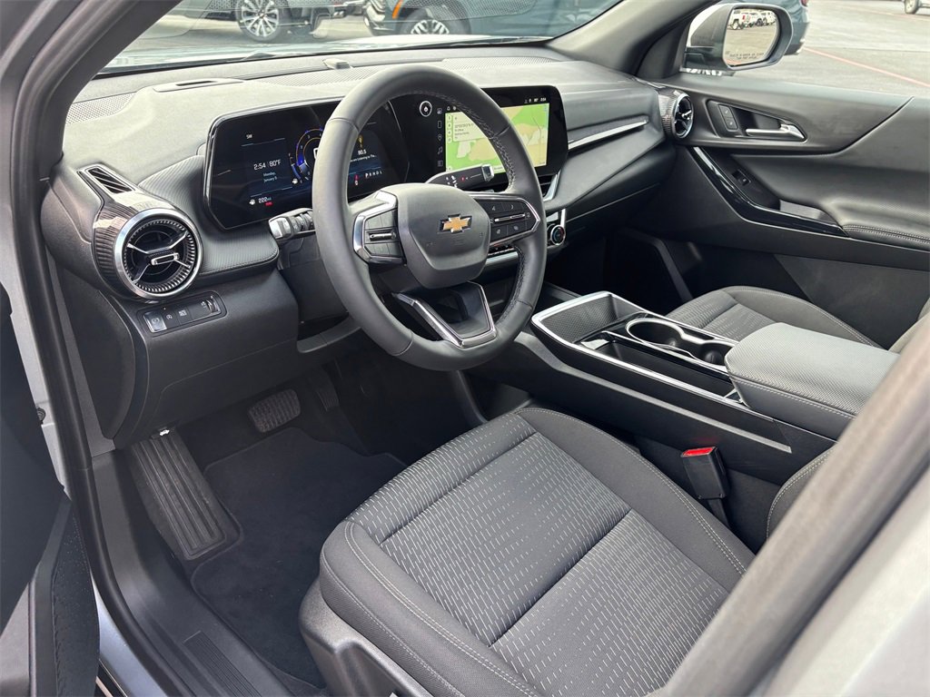 Certified 2025 Chevrolet Equinox LT image 9