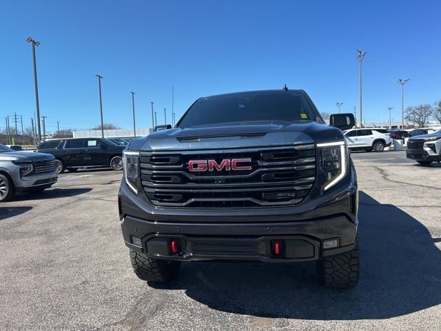Used 2024 GMC Sierra 1500 AT4 w/ AT4 Premium Package image 8