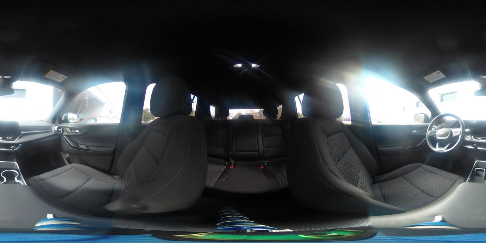 Used 2025 Chevrolet Equinox LT image 41