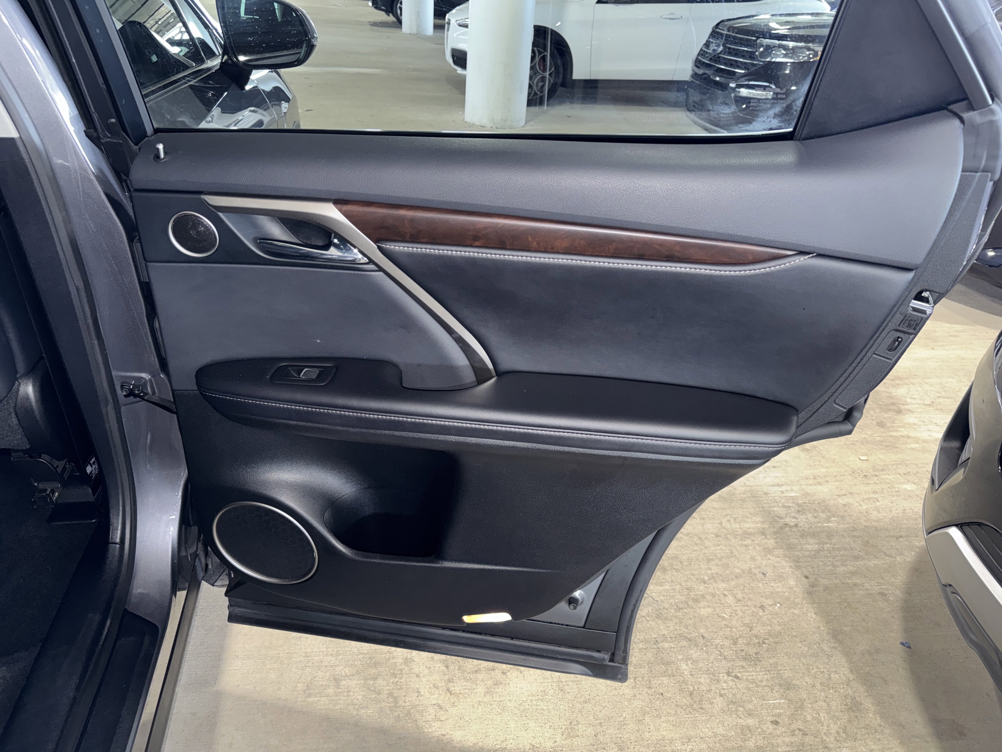 Used 2020 Lexus RX 350 FWD w/ Premium Package image 11