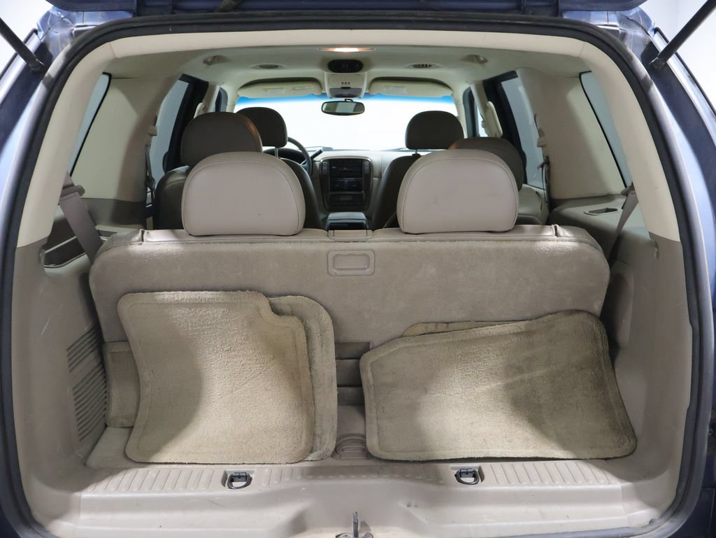 Used 2004 Ford Explorer Eddie Bauer AWD/4WD image 8
