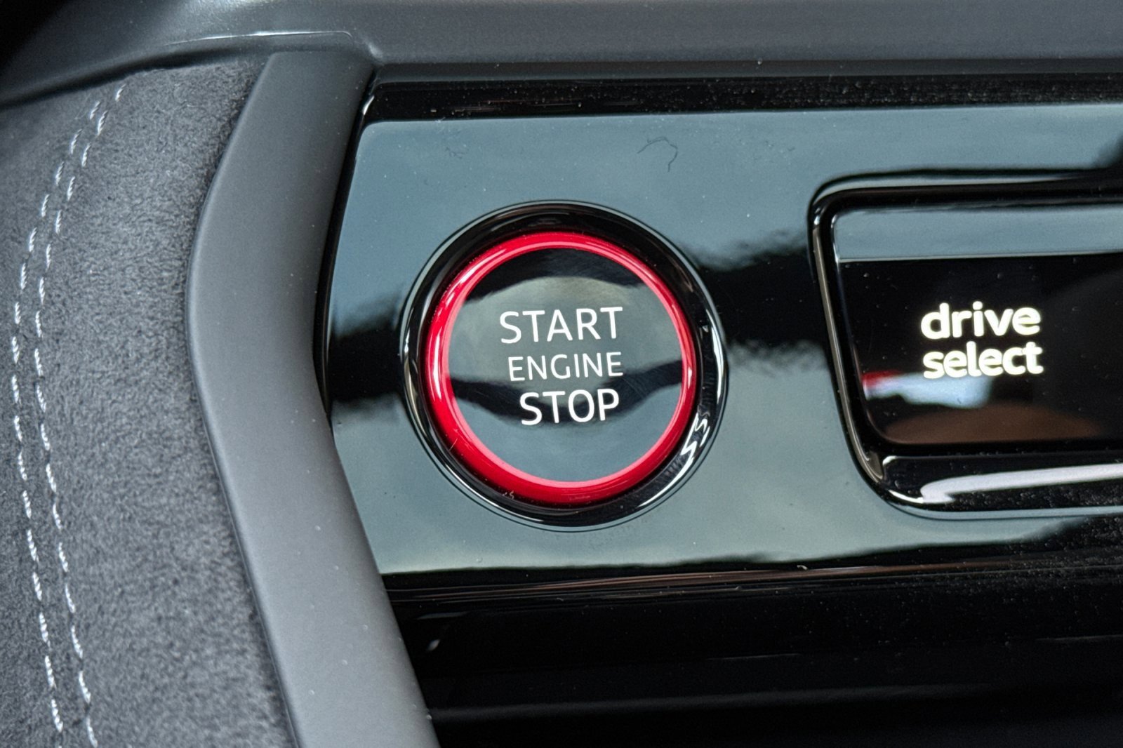 New 2025 Audi SQ5 Premium Plus image 20