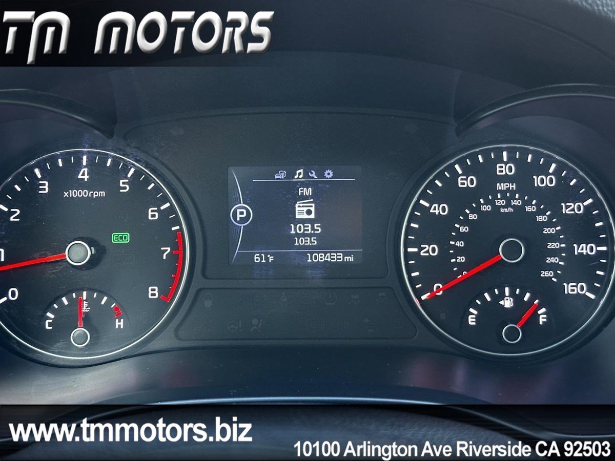 Used 2018 Kia Optima LX w/ 17" Alloy Wheels Package image 15