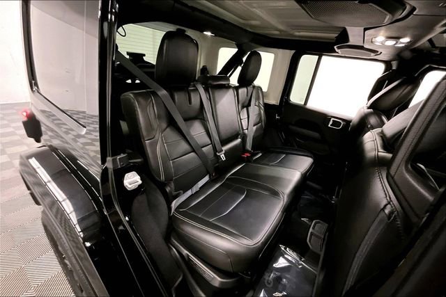 Used 2023 Jeep Wrangler Unlimited Sahara w/ Cold Weather Group image 25