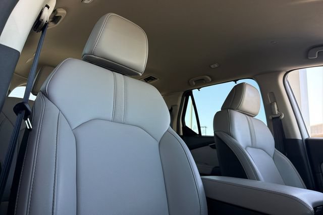 Certified 2025 Honda Pilot EX-L image 22