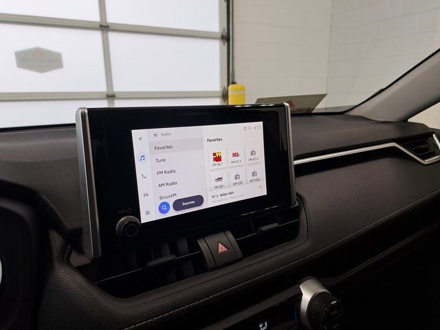 Used 2025 Toyota RAV4 XLE image 12