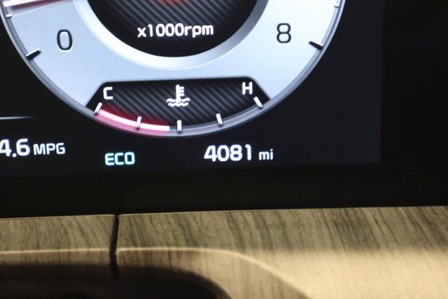 Used 2025 Kia Telluride SX Prestige image 18